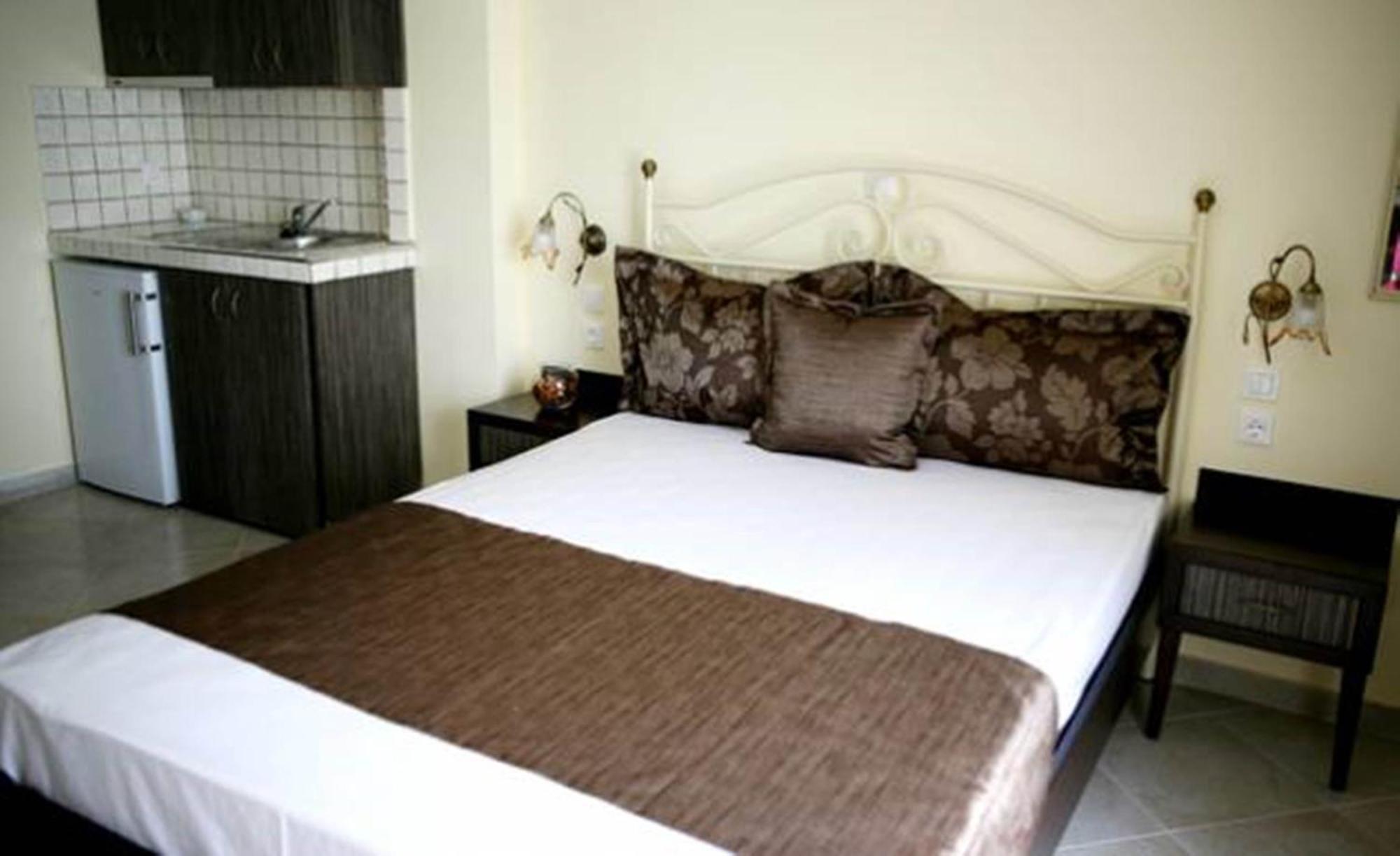 Makedos Sea View Apartman Vrasná Kültér fotó