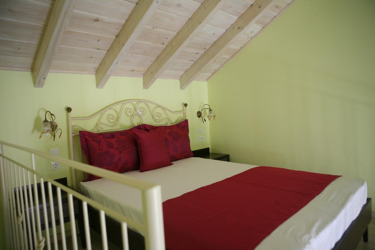 Makedos Sea View Apartman Vrasná Kültér fotó